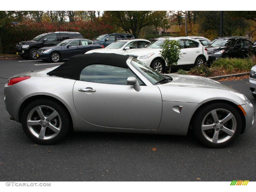 2006 Solstice Roadster - Cool Silver / Ebony photo #4