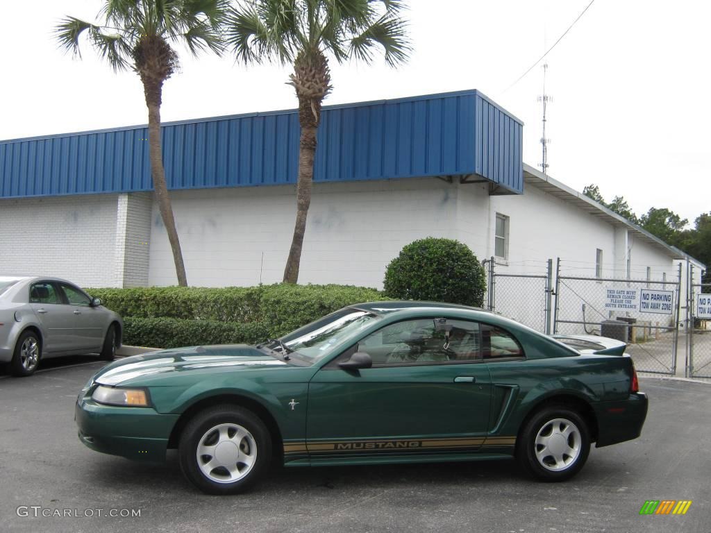 2000 Mustang V6 Coupe - Amazon Green Metallic / Medium Parchment photo #6