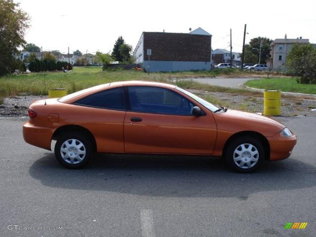 2004 Cavalier Coupe - Sunburst Orange / Graphite photo #14