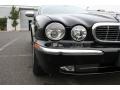 Ebony Black - XJ Vanden Plas Photo No. 26