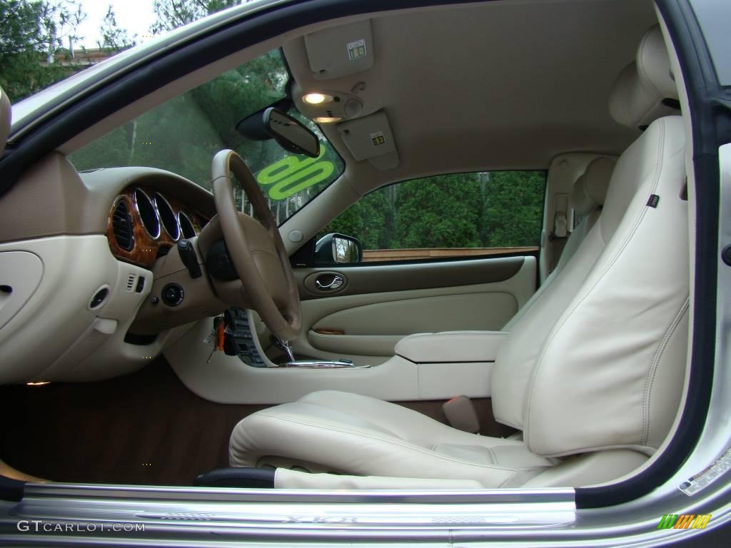 2006 XK XK8 Coupe - Satin Silver Metallic / Ivory photo #11