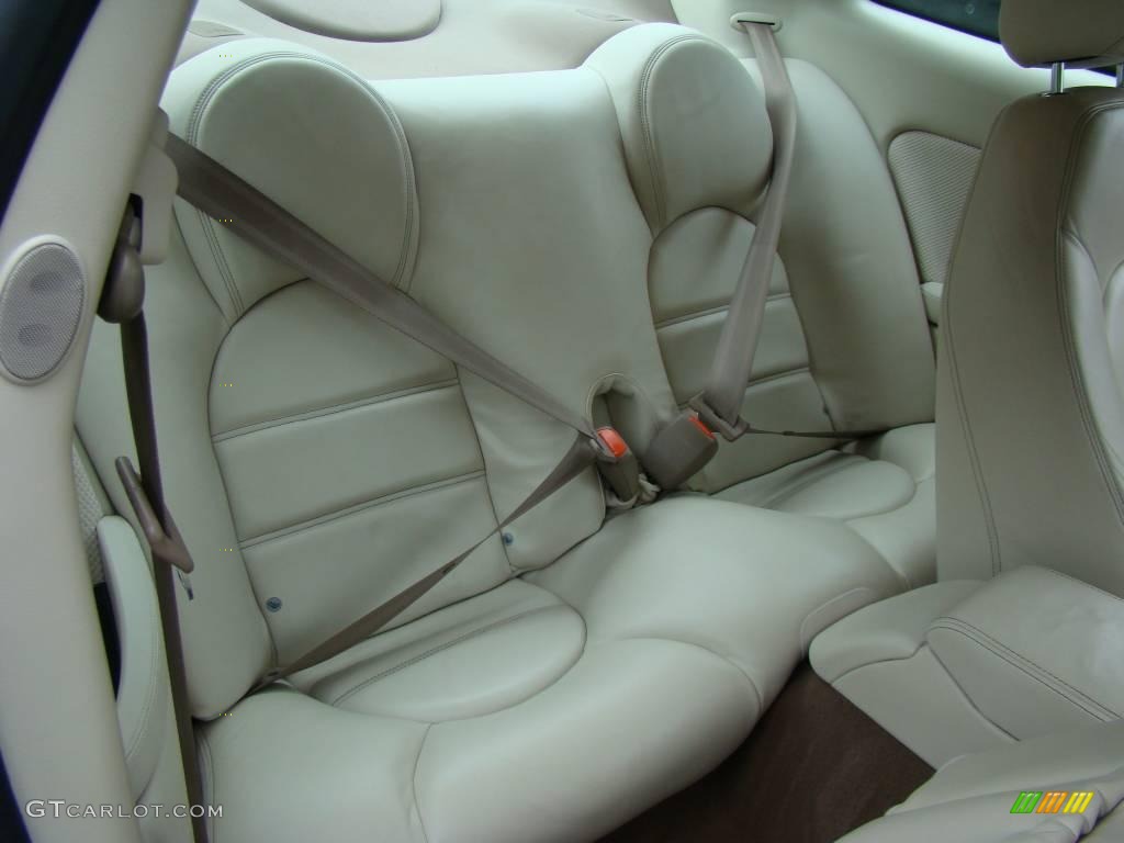 2006 XK XK8 Coupe - Satin Silver Metallic / Ivory photo #21