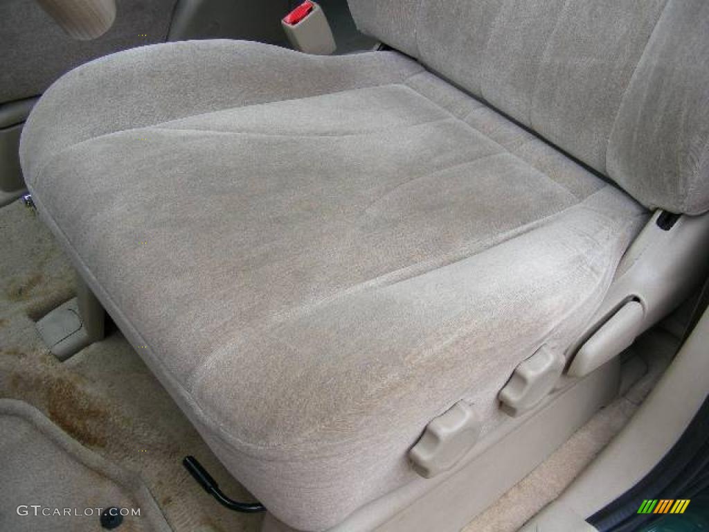 2000 MPV LX - Rainforest Green Mica / Beige photo #10