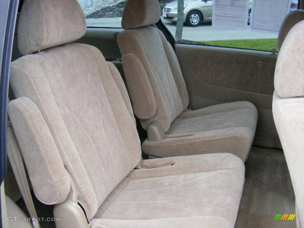 2000 MPV LX - Rainforest Green Mica / Beige photo #14