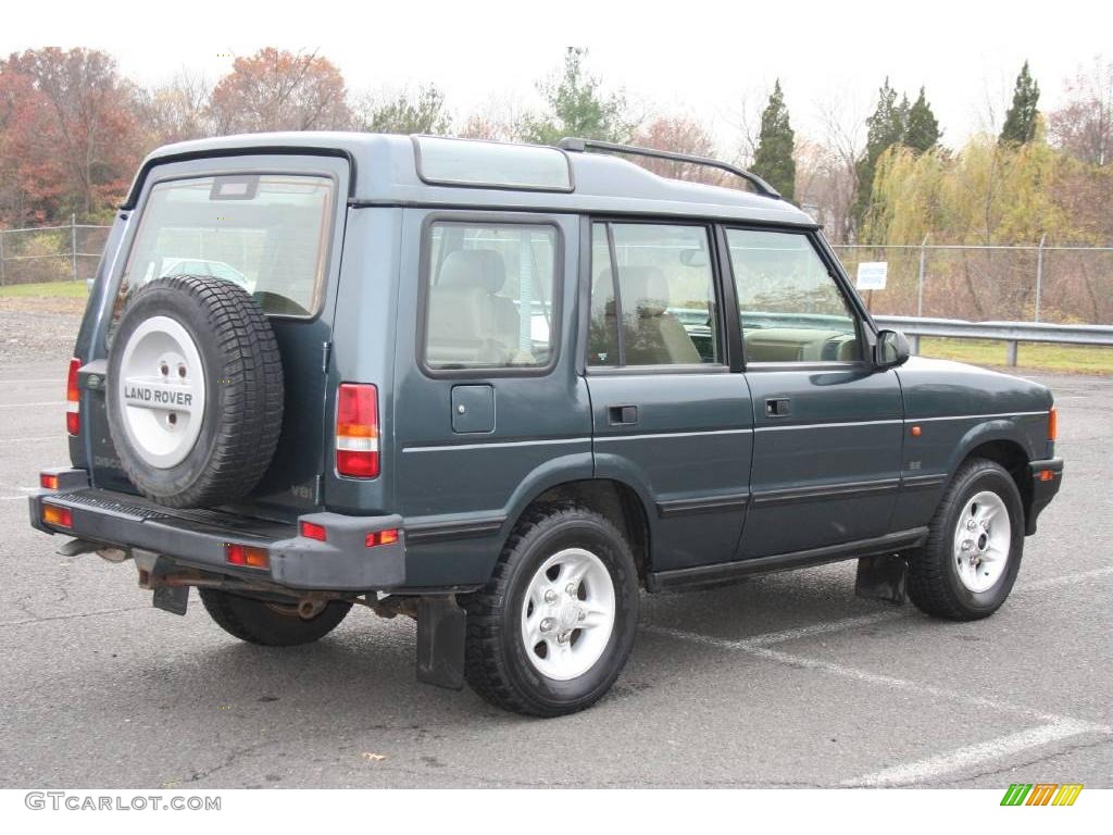1997 Discovery SE - Charleston Green Metallic / Bahama Beige photo #5