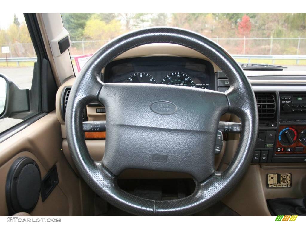 1997 Discovery SE - Charleston Green Metallic / Bahama Beige photo #13