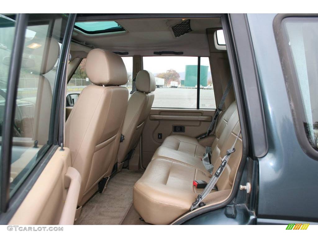 1997 Discovery SE - Charleston Green Metallic / Bahama Beige photo #18