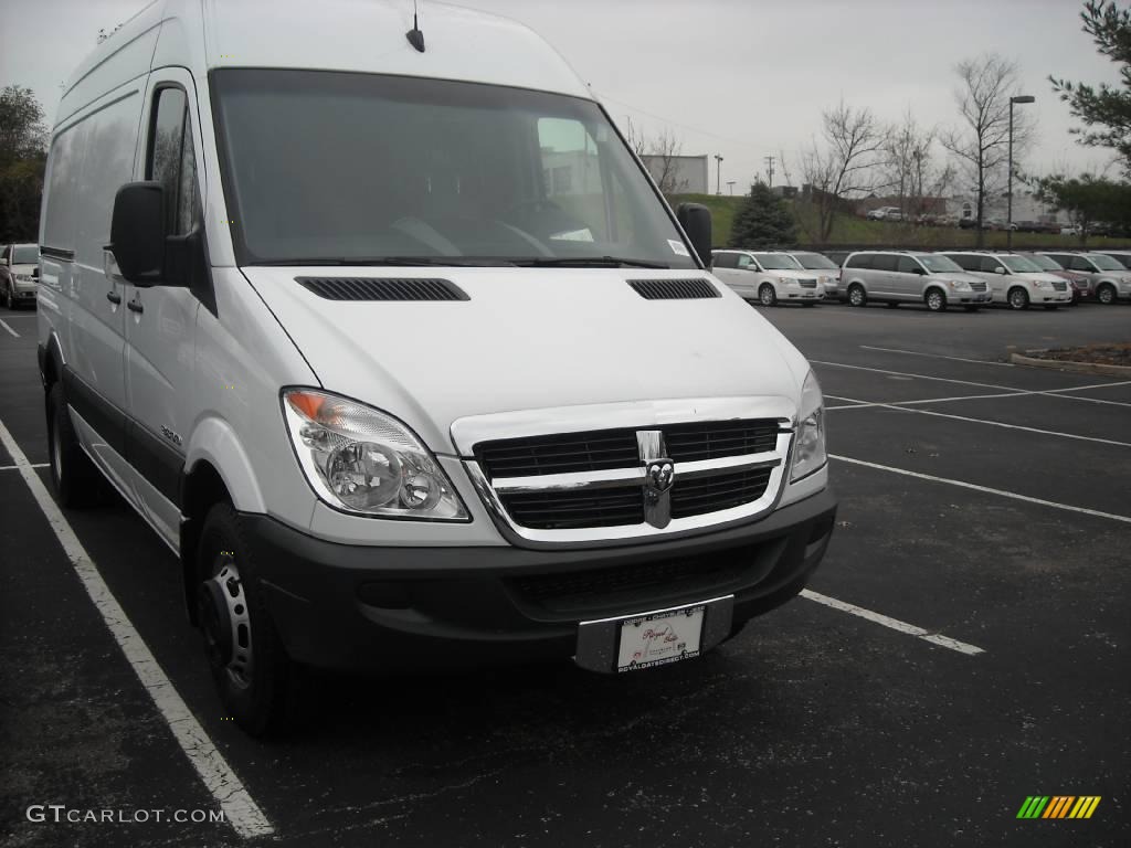 2009 Sprinter Van 3500 High Roof Cargo - Arctic White / Gray photo #4