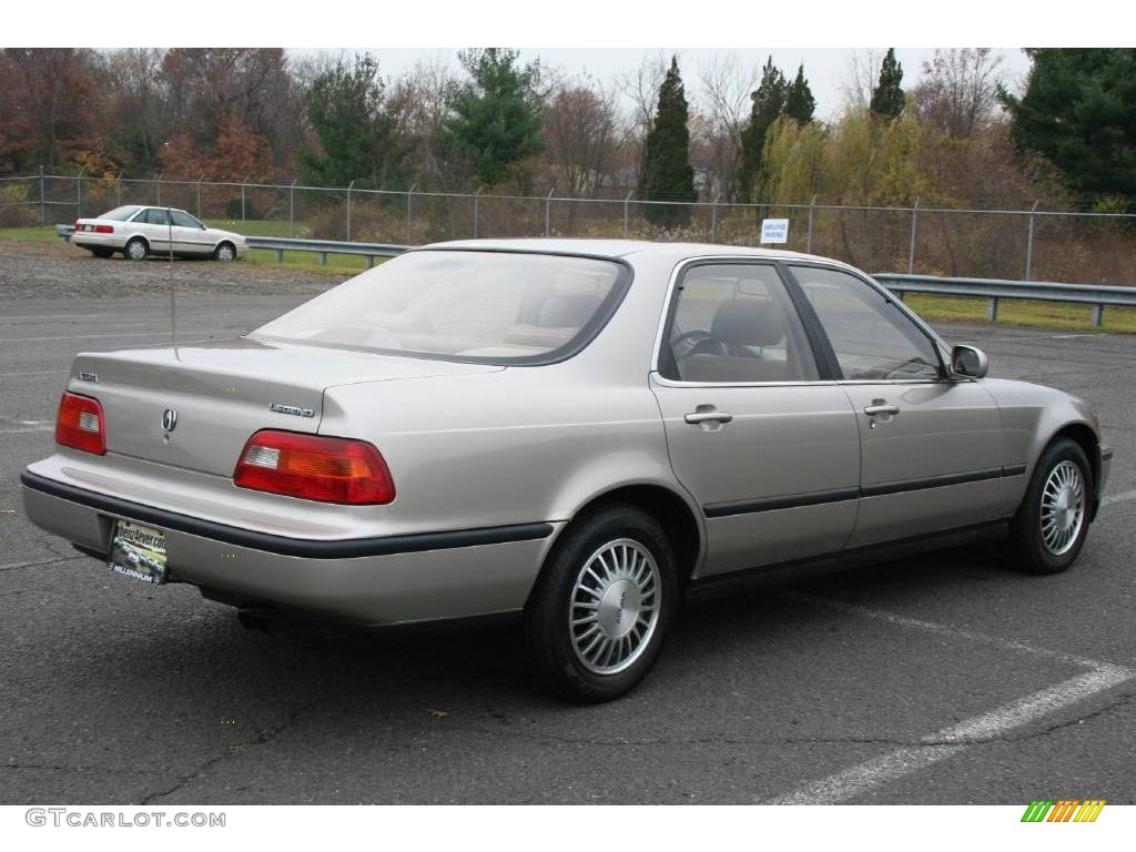 1992 Legend L Sedan - Seattle Silver Metallic / Beige photo #5