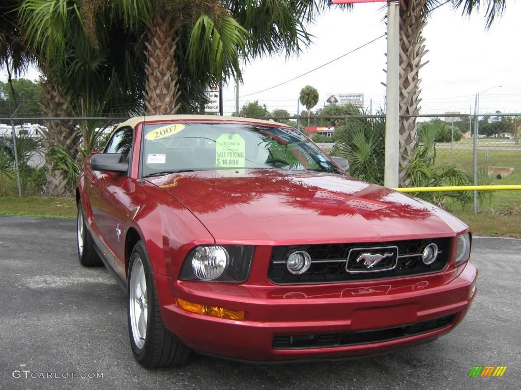 2007 Mustang V6 Premium Convertible - Redfire Metallic / Medium Parchment photo #10