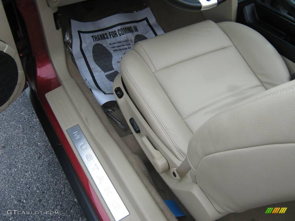 2007 Mustang V6 Premium Convertible - Redfire Metallic / Medium Parchment photo #19