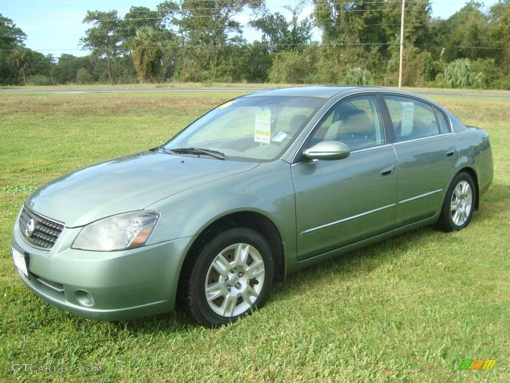2006 Nissan altima available colors