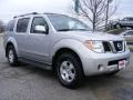 Silver Lightning Metallic - Pathfinder SE 4x4 Photo No. 7