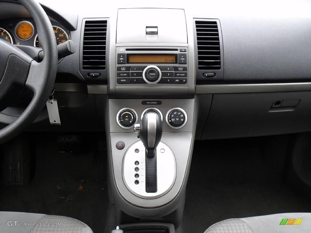 2008 Sentra 2.0 S - Magnetic Gray / Charcoal/Steel photo #17