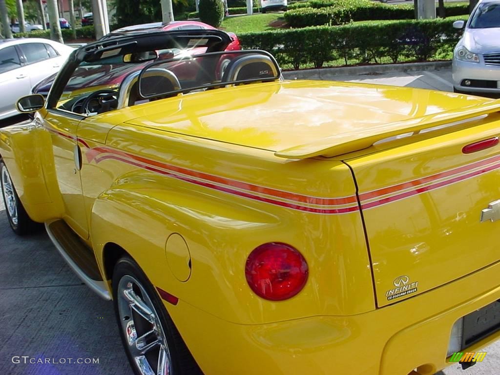 2005 SSR  - Slingshot Yellow / Ebony Black photo #11