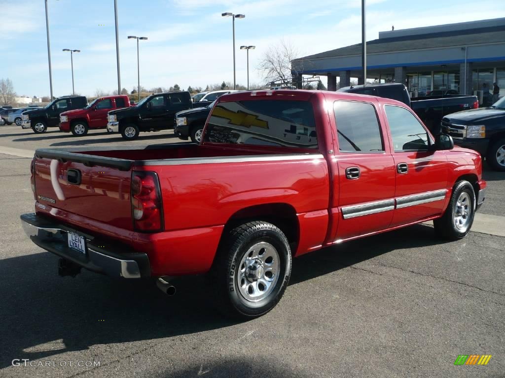 2006 Silverado 1500 LT Crew Cab - Victory Red / Dark Charcoal photo #6