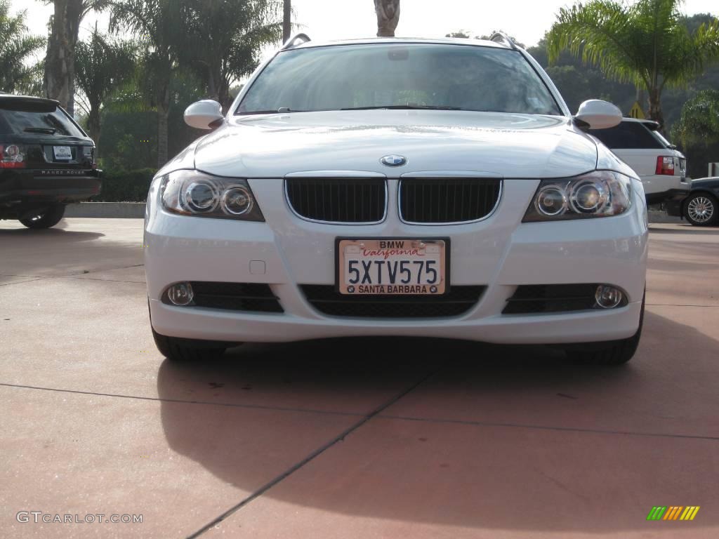 2007 3 Series 328i Wagon - Alpine White / Beige Dakota Leather photo #2