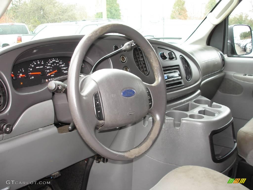 2007 E Series Van E250 Commercial - Dark Toreador Red Metallic / Medium Flint Grey photo #8