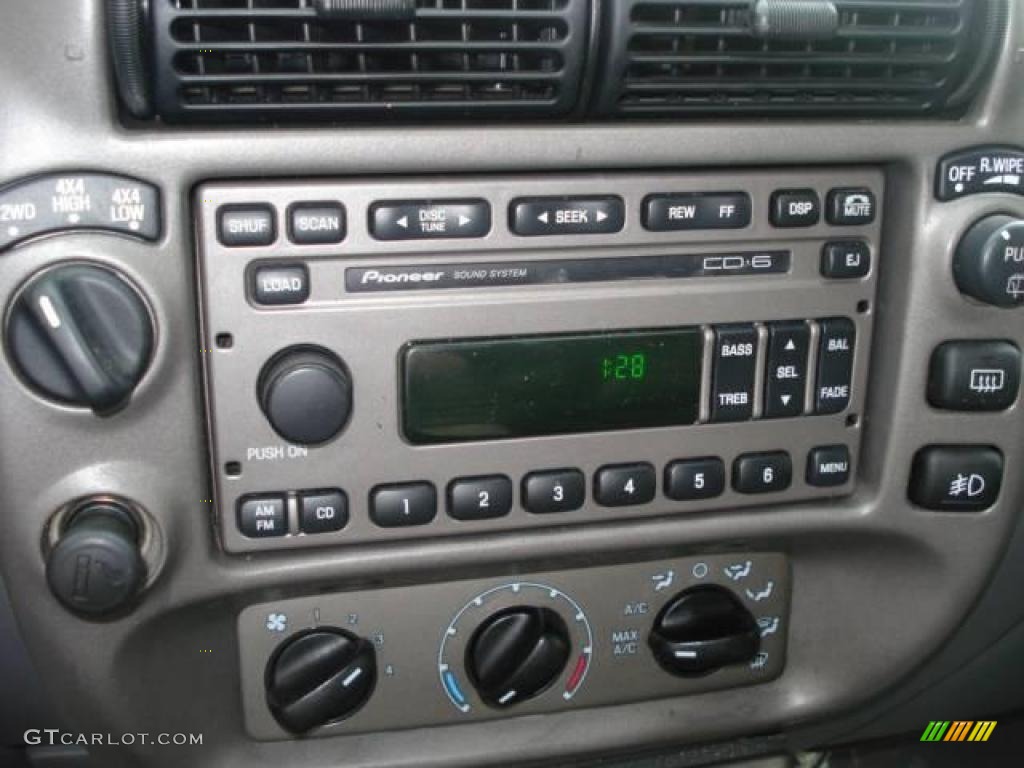 2001 Explorer Sport 4x4 - Black / Dark Graphite photo #12