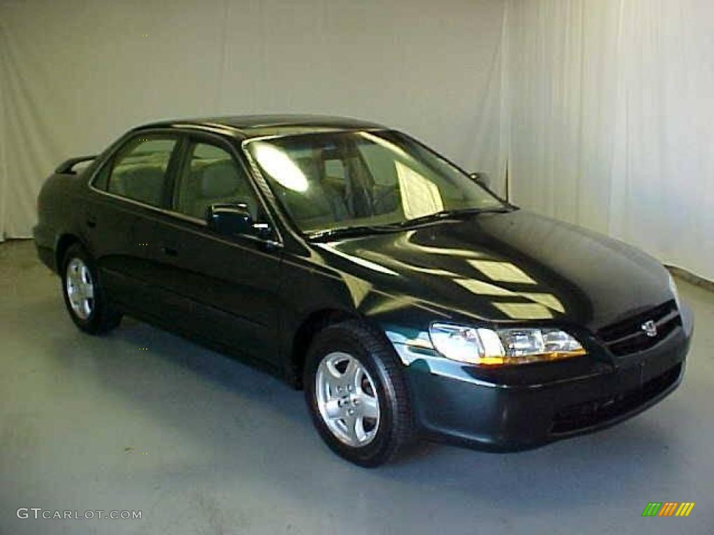 Dark Emerald Pearl Honda Accord