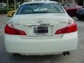 Moonlight White - M 35 S Sedan Photo No. 4