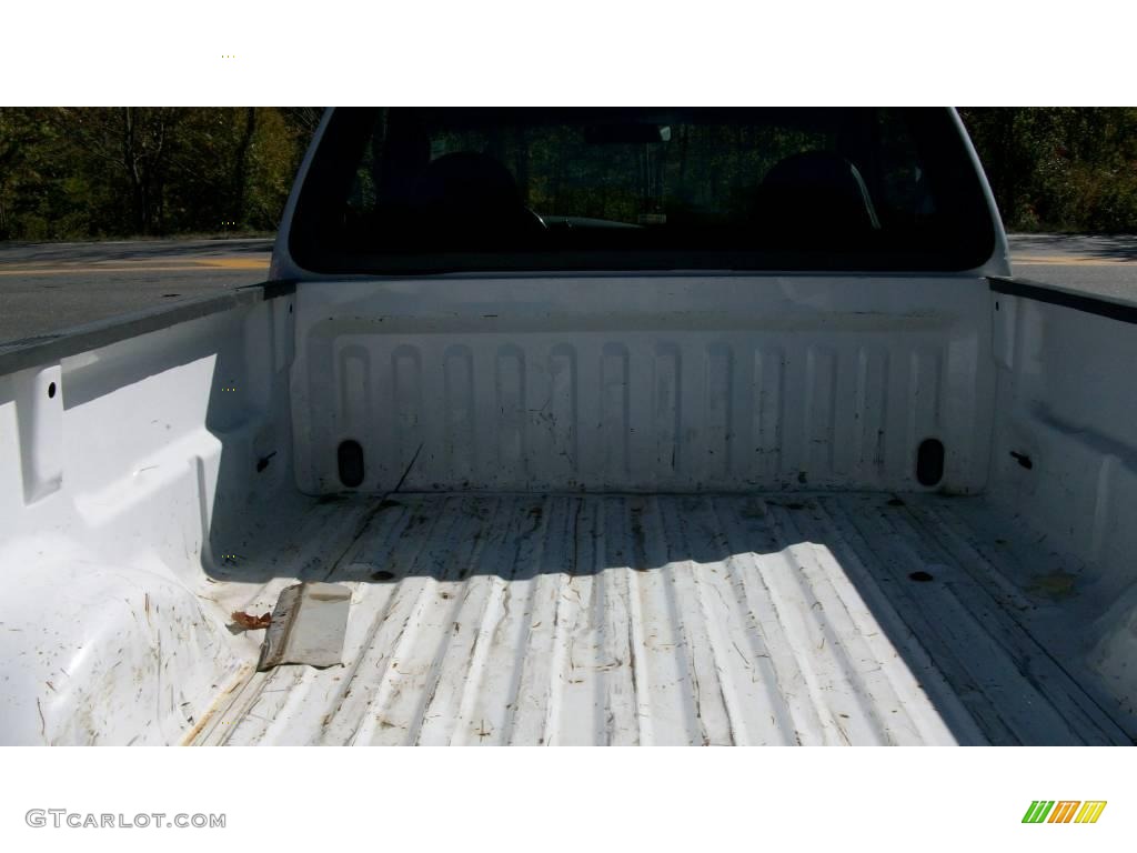2002 F150 XL Regular Cab - Oxford White / Dark Graphite photo #10