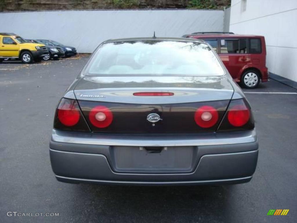 2005 Impala  - Medium Gray Metallic / Medium Gray photo #3