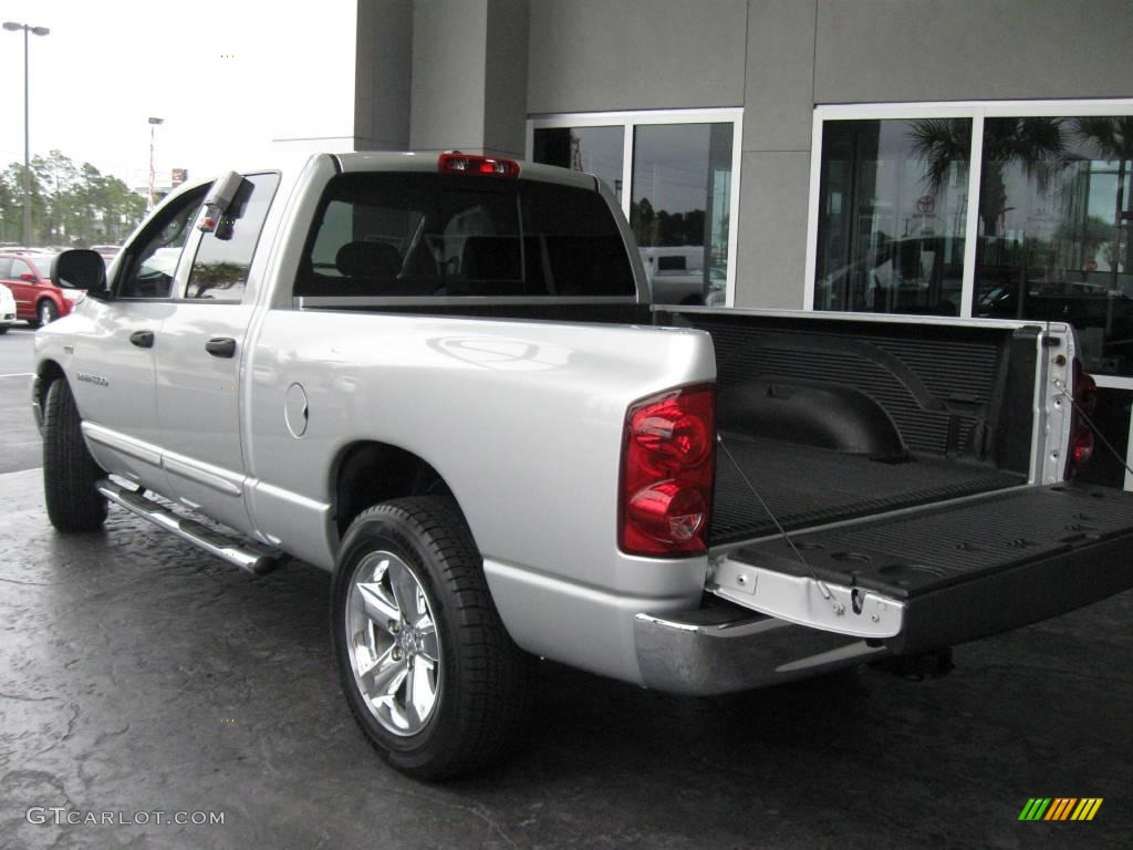 2007 Ram 1500 SLT Quad Cab - Bright Silver Metallic / Medium Slate Gray photo #9