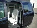 Blackberry Metallic - Grand Caravan SE Photo No. 16