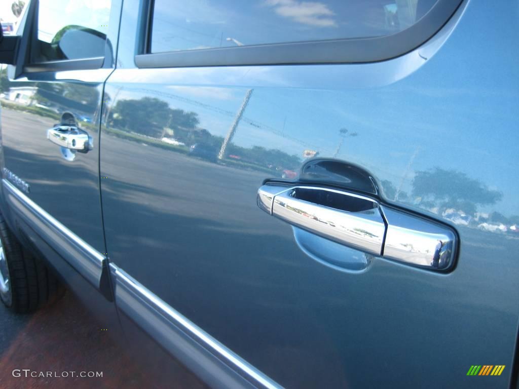 2009 Silverado 1500 LT Crew Cab - Blue Granite Metallic / Light Cashmere photo #5