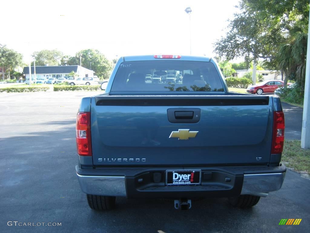 2009 Silverado 1500 LT Crew Cab - Blue Granite Metallic / Light Cashmere photo #7