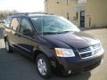 2010 Blackberry Metallic Dodge Grand Caravan SXT  photo #11