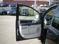 Blackberry Metallic - Grand Caravan SXT Photo No. 15