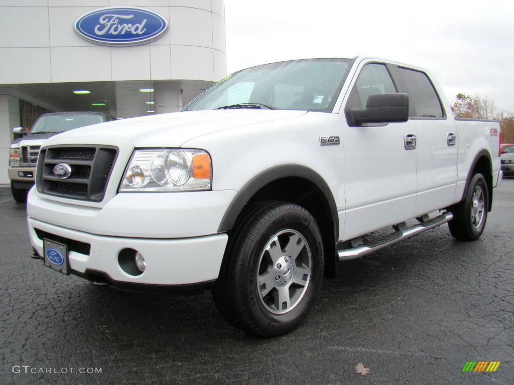 2006 F150 FX4 SuperCrew 4x4 - Oxford White / Black photo #6