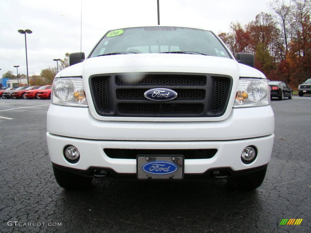 2006 F150 FX4 SuperCrew 4x4 - Oxford White / Black photo #7