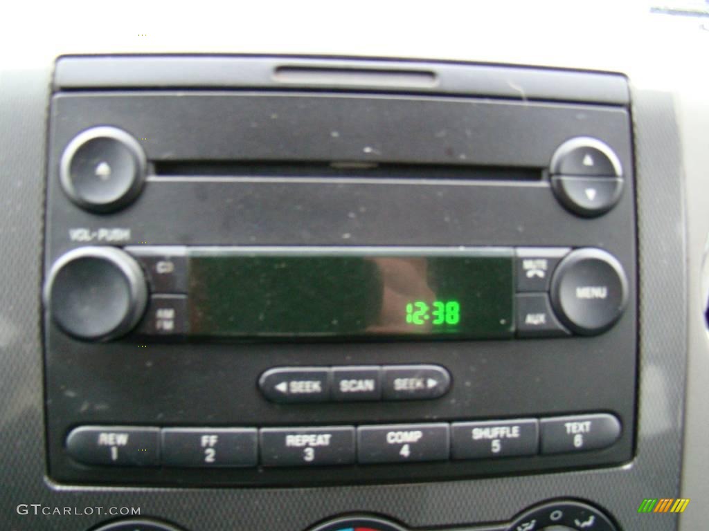 2006 F150 FX4 SuperCrew 4x4 - Oxford White / Black photo #20