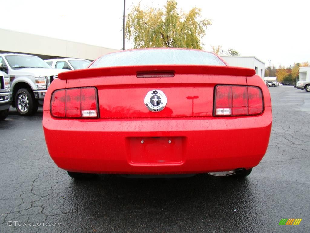 2007 Mustang V6 Premium Coupe - Torch Red / Dark Charcoal photo #4