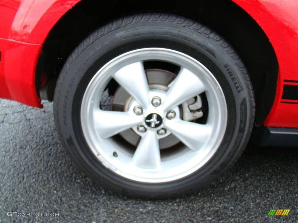 2007 Mustang V6 Premium Coupe - Torch Red / Dark Charcoal photo #11