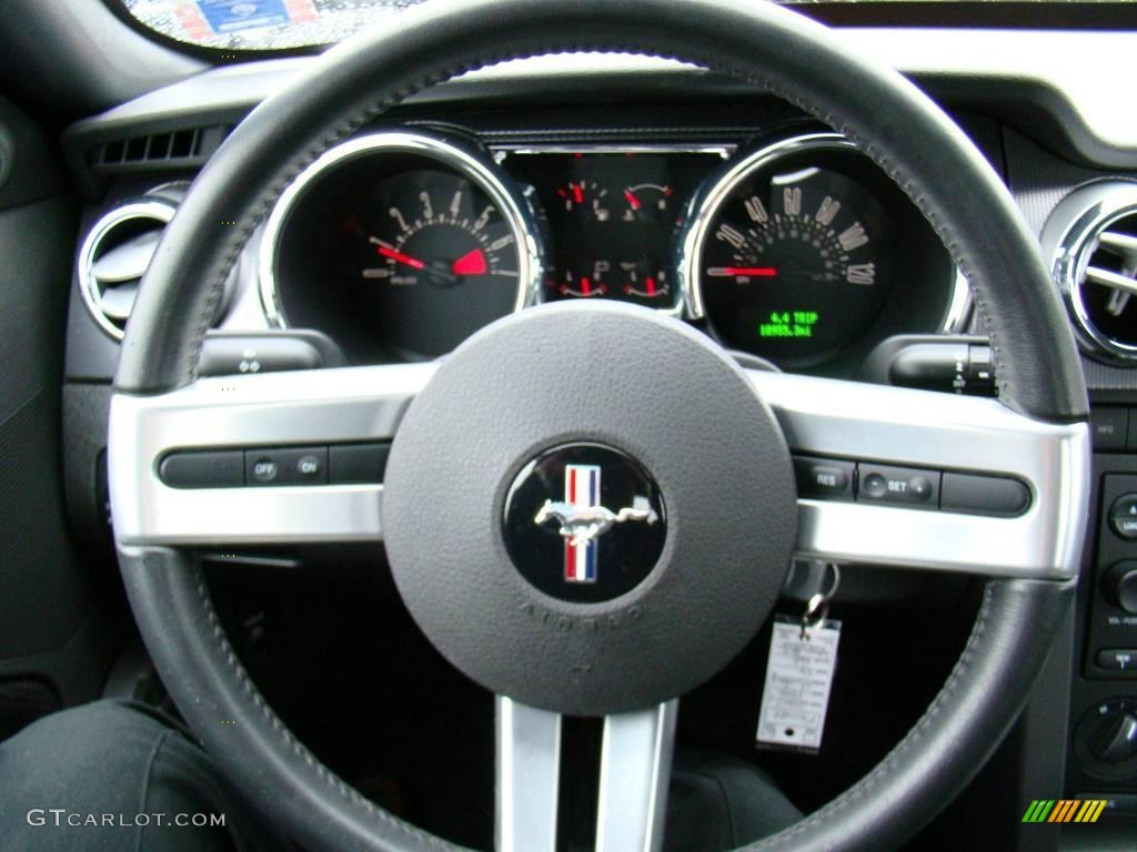 2007 Mustang V6 Premium Coupe - Torch Red / Dark Charcoal photo #15