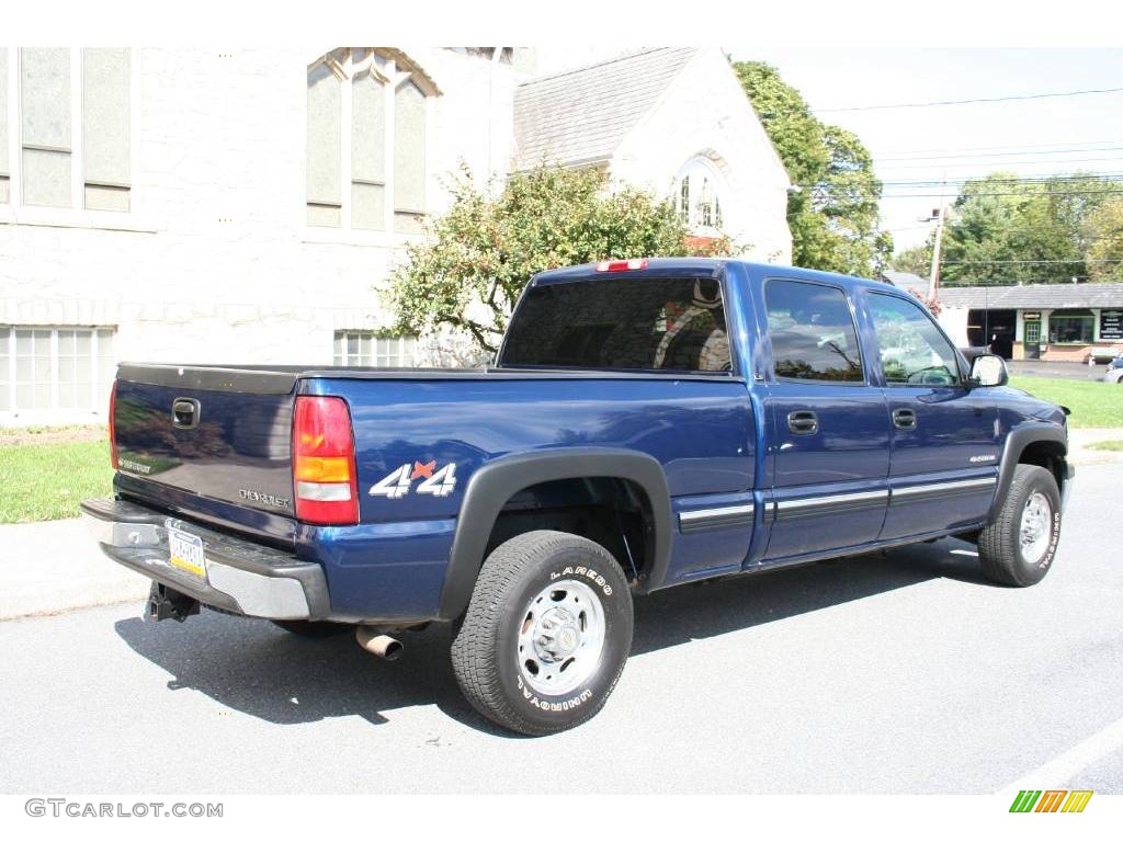 2002 Silverado 1500 HD LS Crew Cab 4x4 - Indigo Blue Metallic / Graphite Gray photo #5