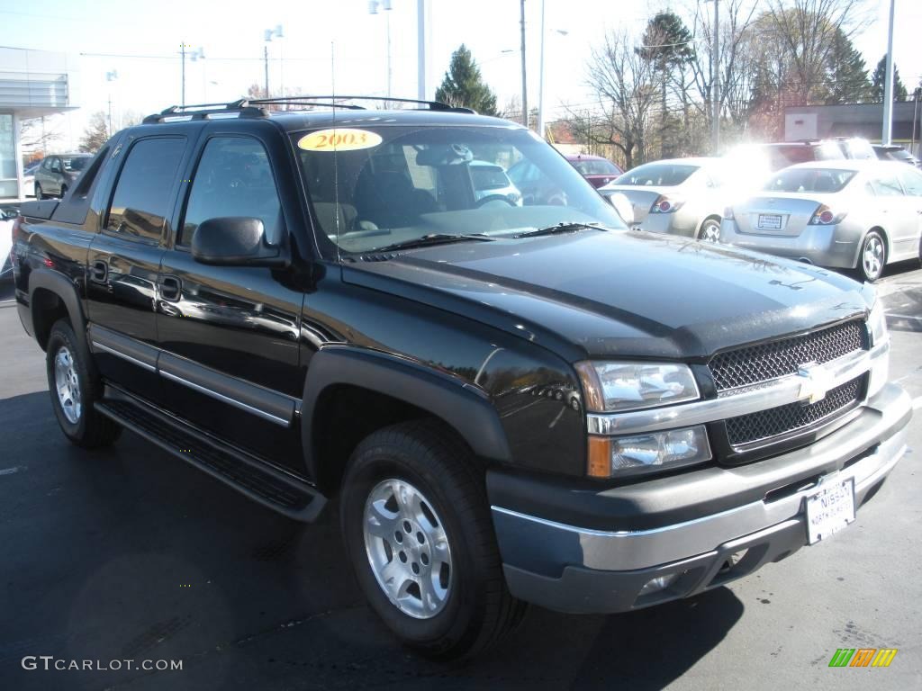 2003 Avalanche 1500 Z71 4x4 - Black / Dark Charcoal photo #3