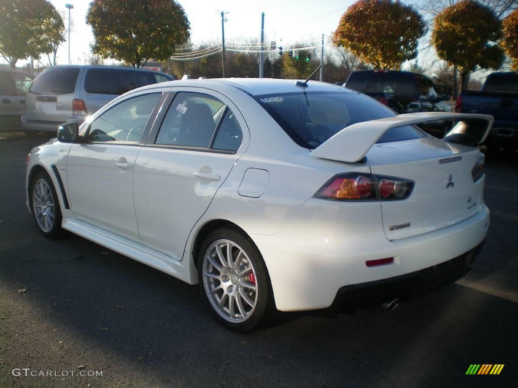 2010 Lancer Evolution GSR - Wicked White / Black Sport Fabric photo #8