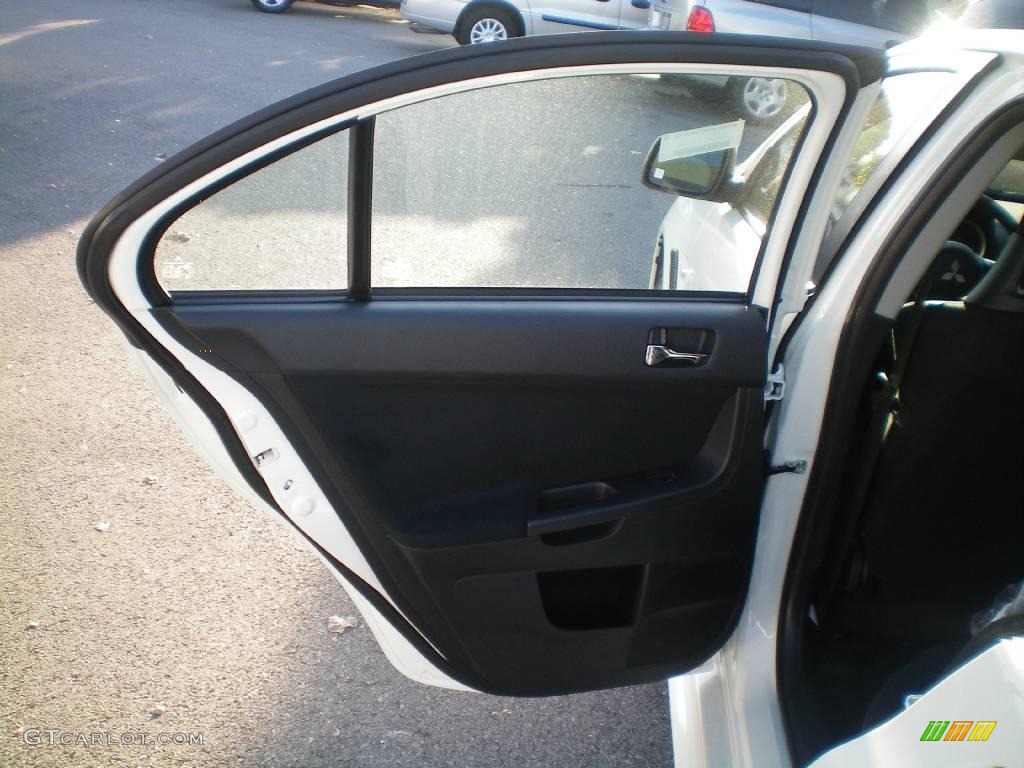 2010 Lancer Evolution GSR - Wicked White / Black Sport Fabric photo #17