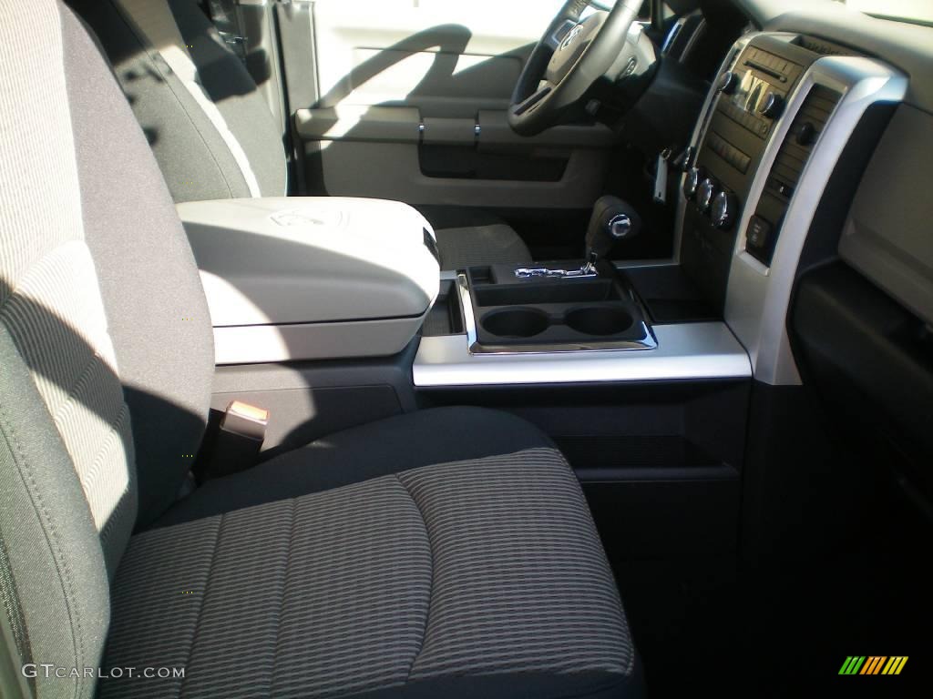 2010 Ram 1500 TRX4 Quad Cab 4x4 - Brilliant Black Crystal Pearl / Dark Slate/Medium Graystone photo #21