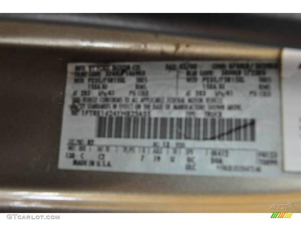 2000 E Series Van E150 Commercial - Harvest Gold Metallic / Medium Graphite photo #11