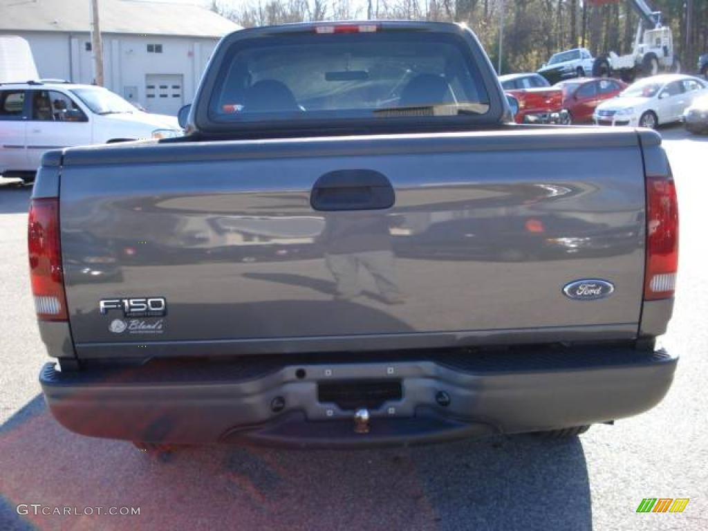 2004 F150 XL Heritage Regular Cab - Dark Shadow Grey Metallic / Heritage Graphite Grey photo #8
