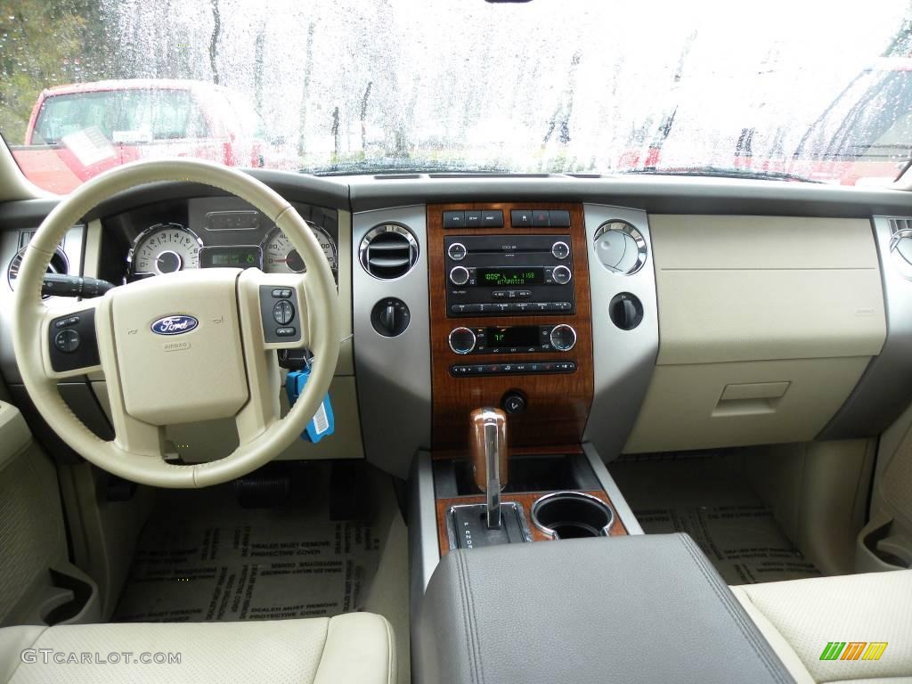 2009 Expedition Eddie Bauer 4x4 - Oxford White / Camel photo #3