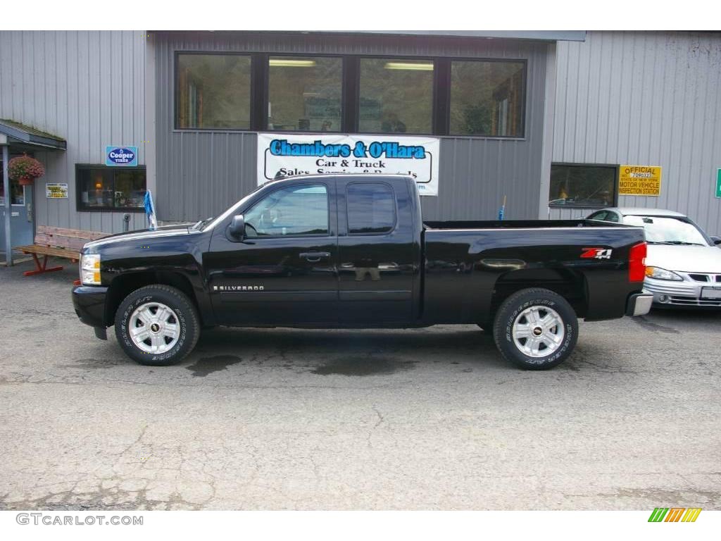 2008 Silverado 1500 Z71 Extended Cab 4x4 - Black / Ebony photo #2
