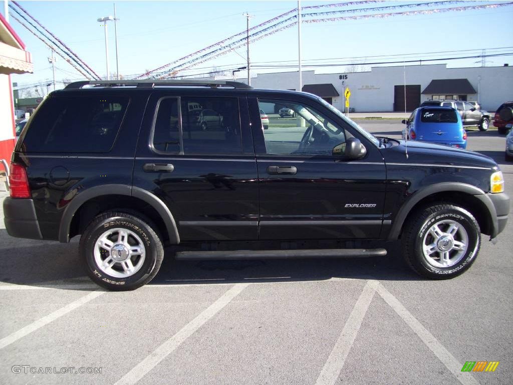 2004 Explorer XLS 4x4 - Black / Graphite photo #7