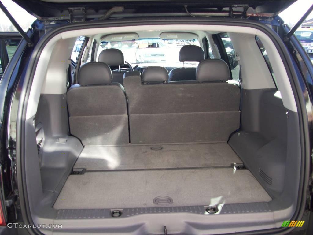 2004 Explorer XLS 4x4 - Black / Graphite photo #10